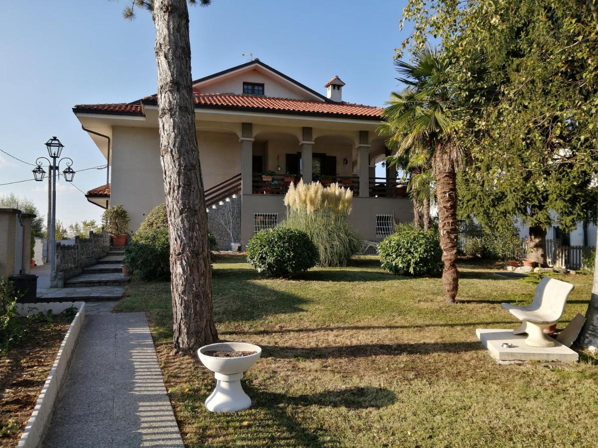 مبيت وإفطار Narzole Amo' Le Langhe المظهر الخارجي الصورة